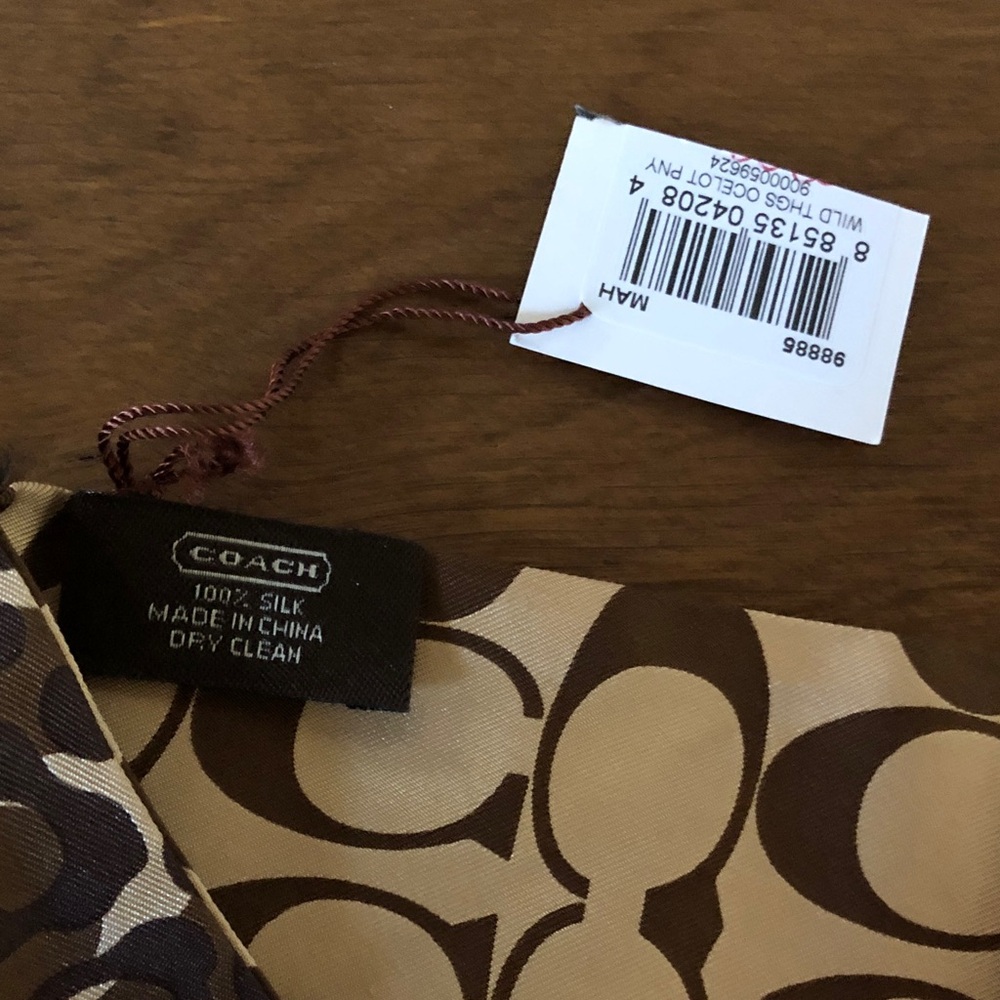 Coach leopard Brown and Tan Signature Skinny silk Scarf NWT - Picture 4 of 4